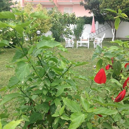 Ayda Hotel คูซาดาซี ภายนอก รูปภาพ